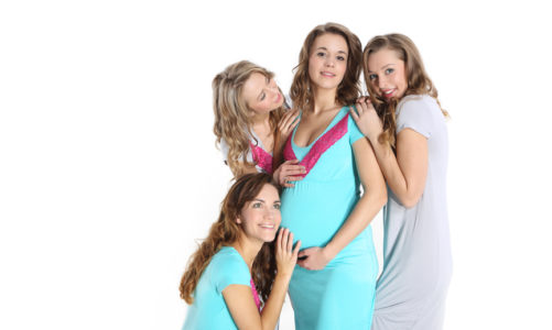Mamy bal, czyli baby- shower vs pępkowe