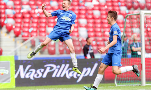 Znamy triumfatorów XVIII edycji Turnieju „Z Podwórka na Stadion o Pucharu Tymbarku”