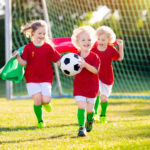Dziecko i sport. Jaką dyscyplinę wybrać? Na co zwrócić uwagę?