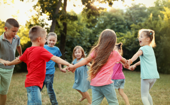 3M wspiera lokalne społeczności w czasie pandemii Problemy społeczne, BIZNES - Lokalne społeczności szczególnie mocno odczuły skutki pandemii koronawirusa w Polsce oraz na świecie. 3M, które od lat jest aktywnie zaangażowane we współpracę o wymiarze lokalnym, nie pozostało obojętne i podjęło szereg inicjatyw, mających na celu wsparcie potrzebujących.